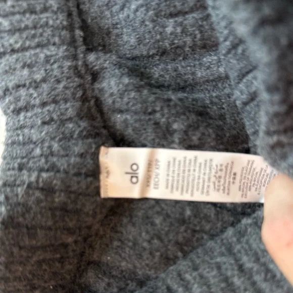 ALO Yoga Black Cable Knit Sweater